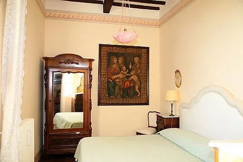 Casale Girifalco Hotel Cortona Italy
